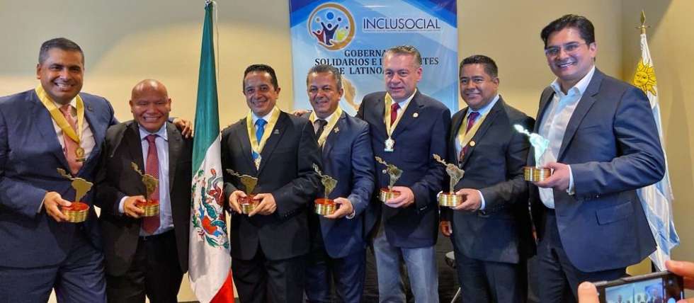 Presenta Tlalnepantla primer libro de inglés basado en la Agenda 2030